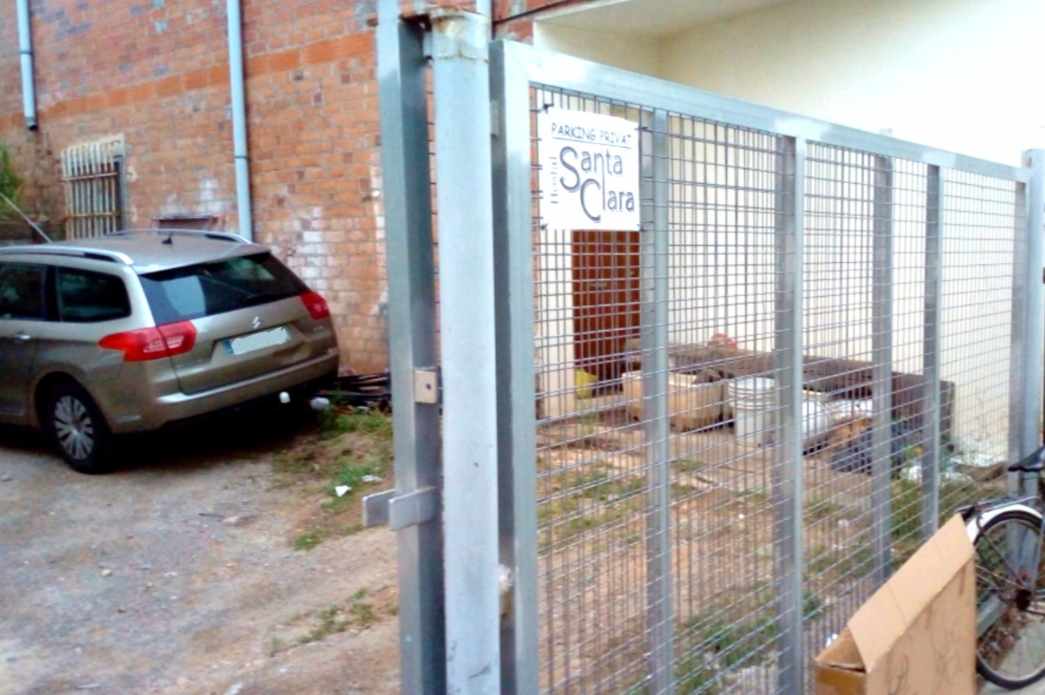 santa clara estartit parking aparcament