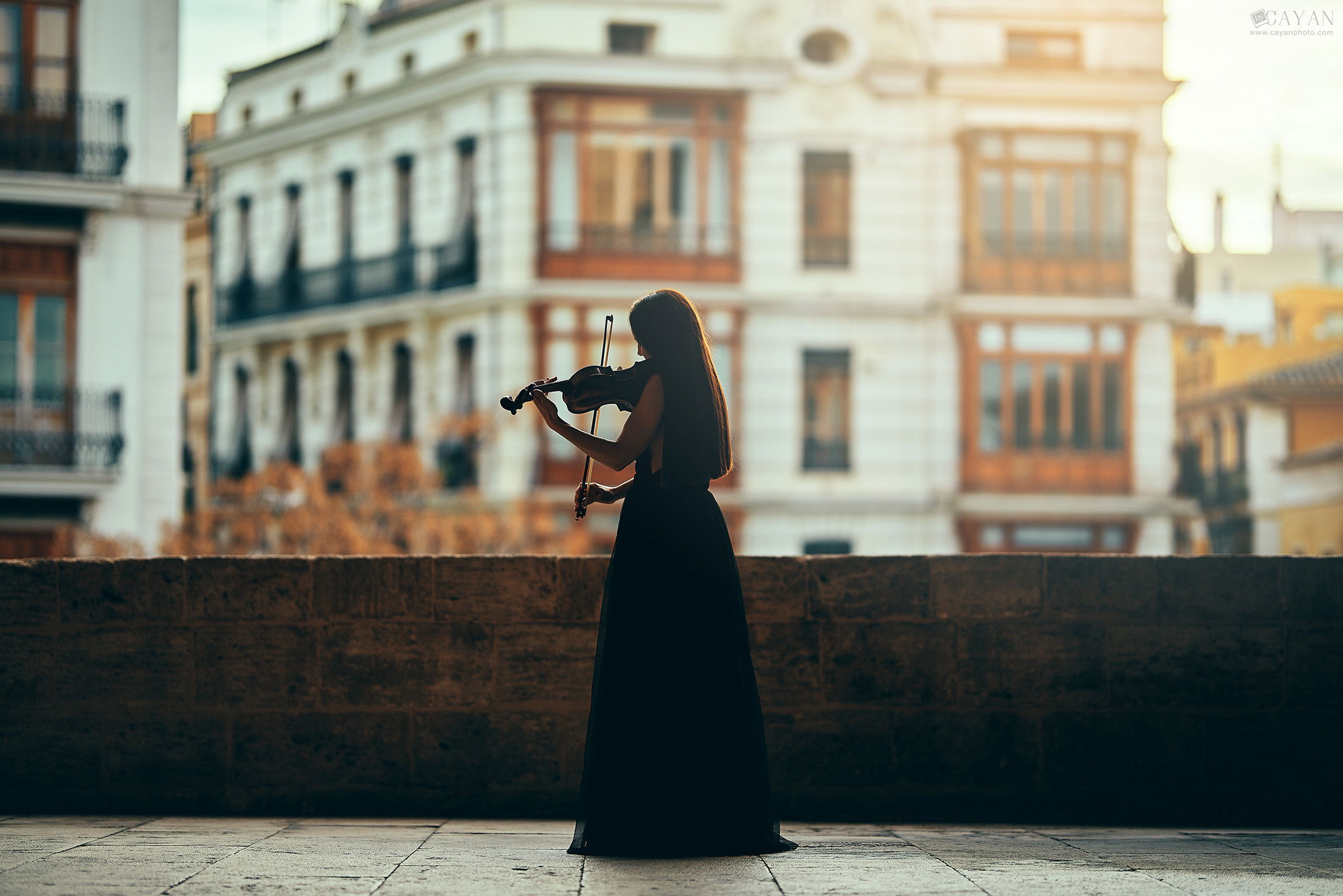 With Lola Bendicho - @lolabendicho