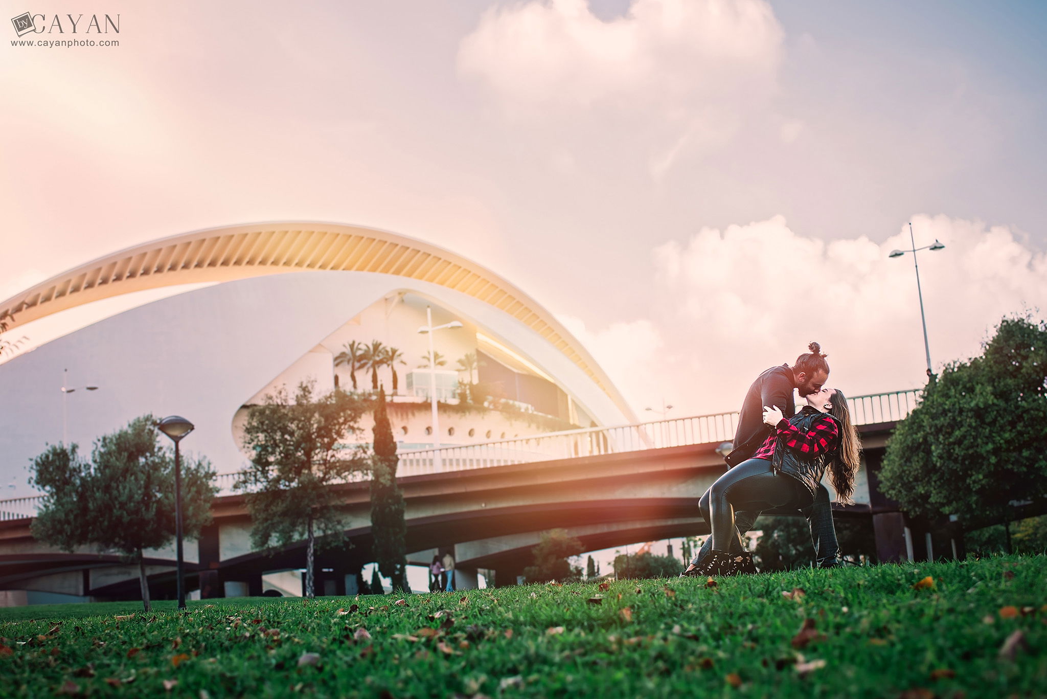 With the couple Luana and Jonathan.