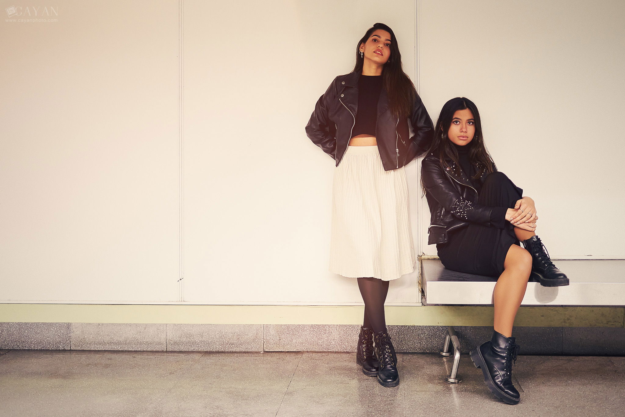 With models Andrea Martinez and Raquel Gonzales - @ raquelgonzales17 @ andreamartinez_007