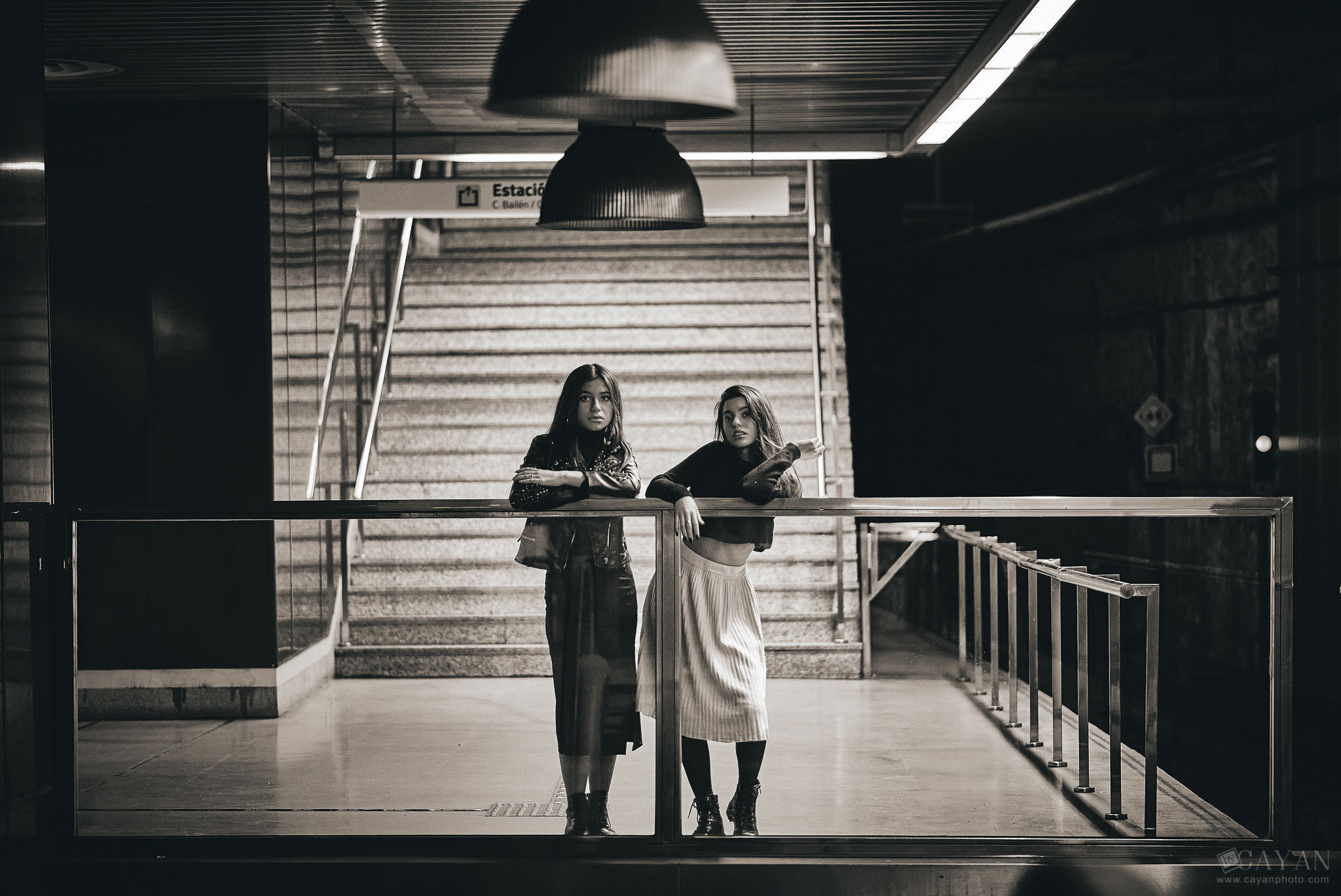 With models Andrea Martinez and Raquel Gonzales - @ raquelgonzales17 @ andreamartinez_007