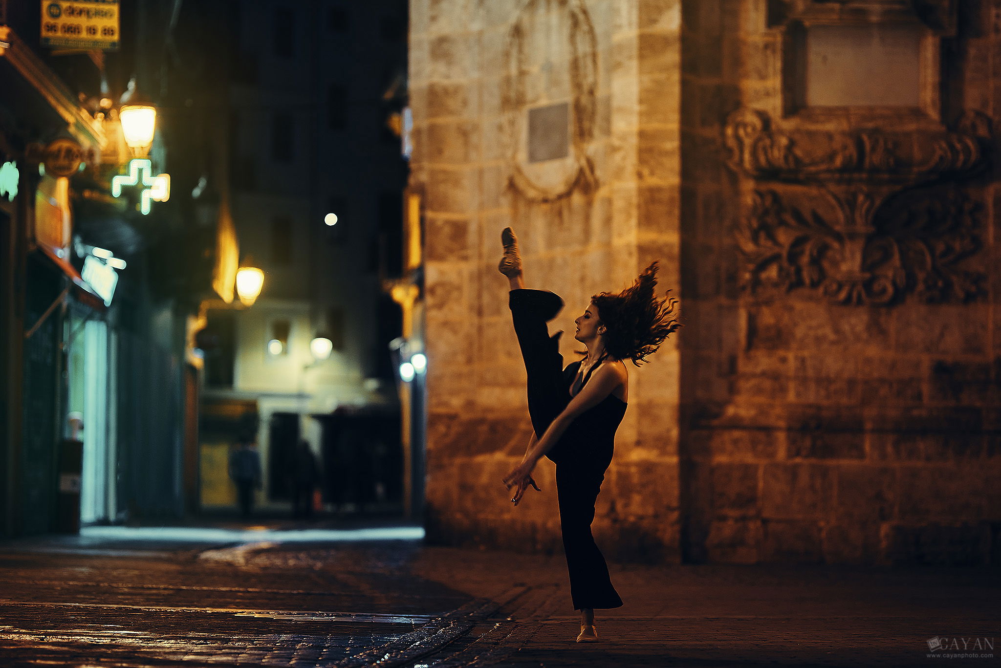 With Helena - @helenadonet