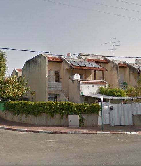 Extra room construction on the roof