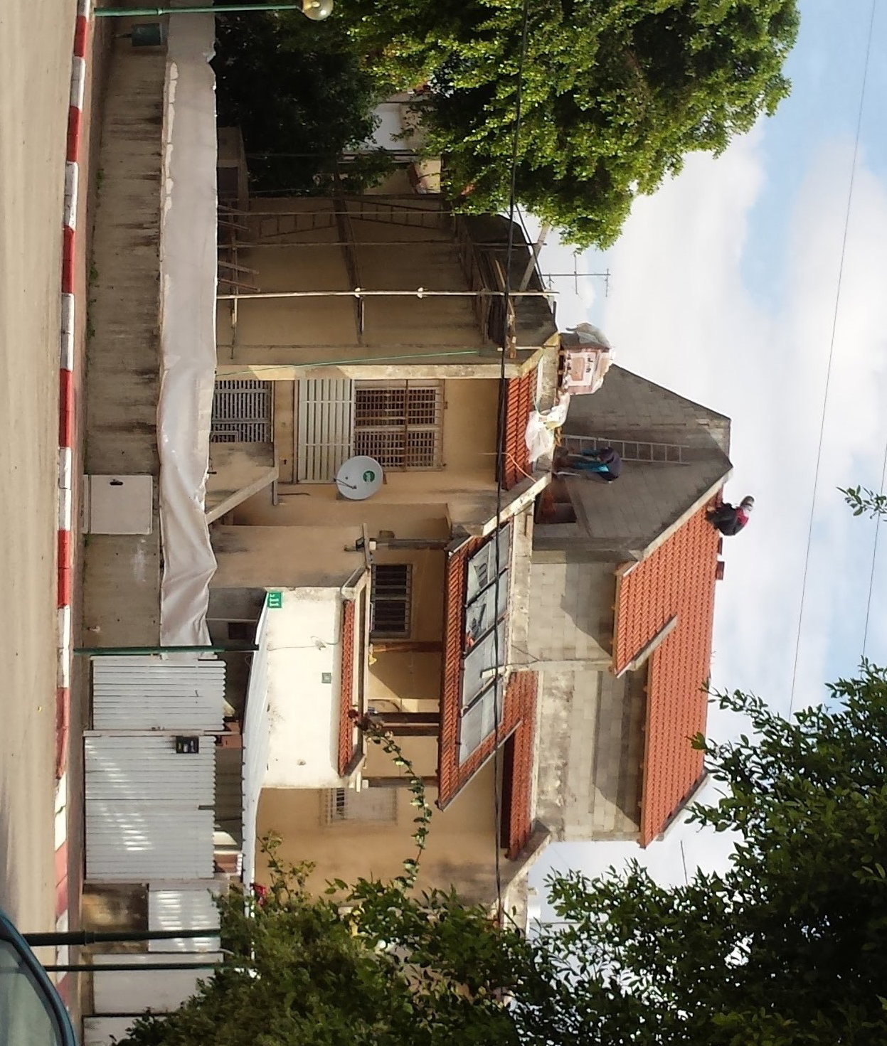 Extra room construction on the roof