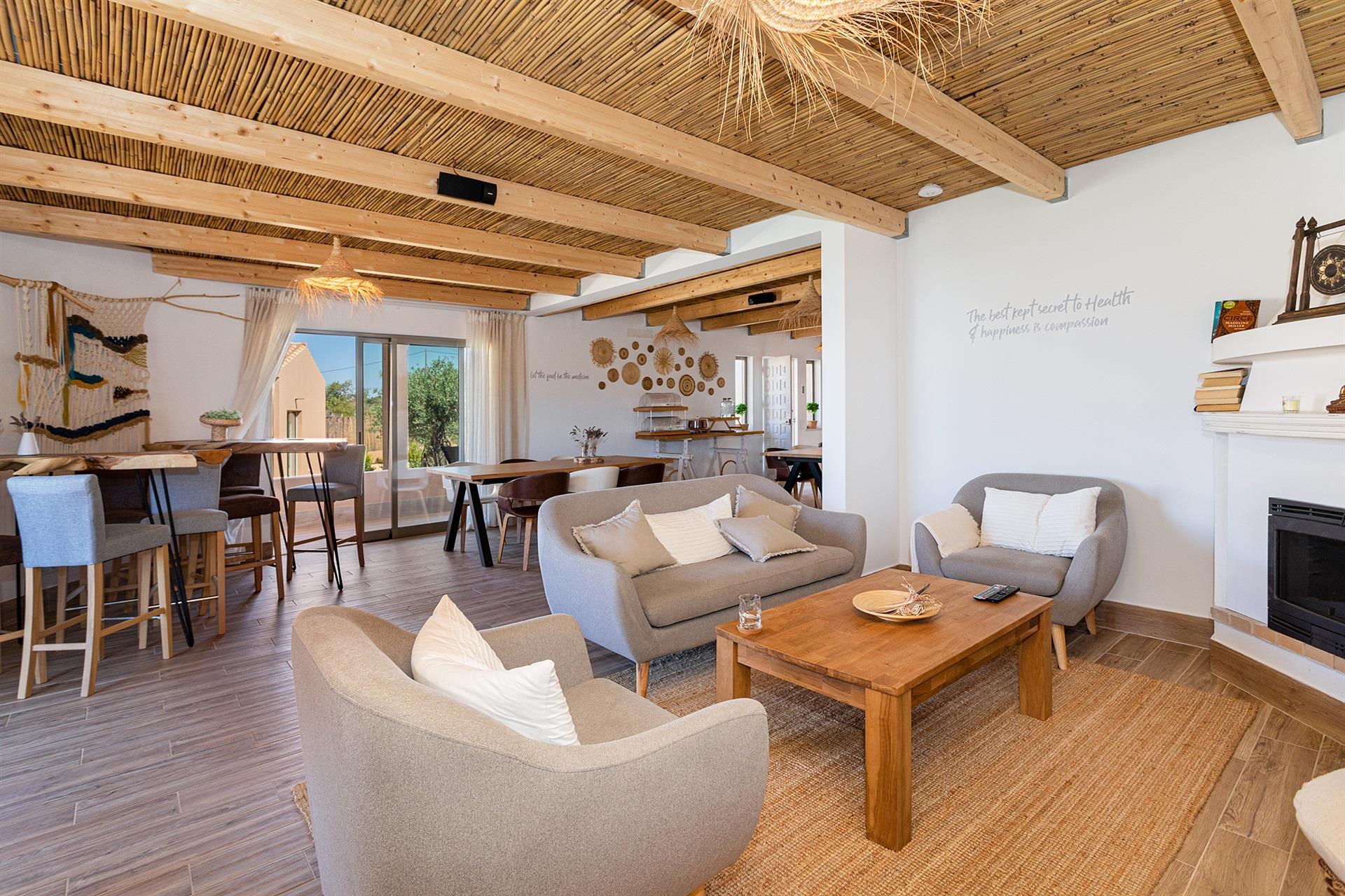 SOLD - Boutique Bed & Breakfast - Central Algarve