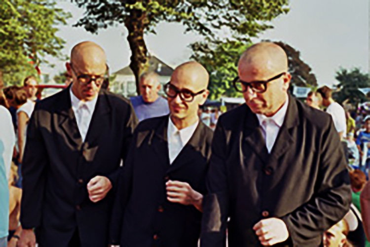 Zitsland On The Street