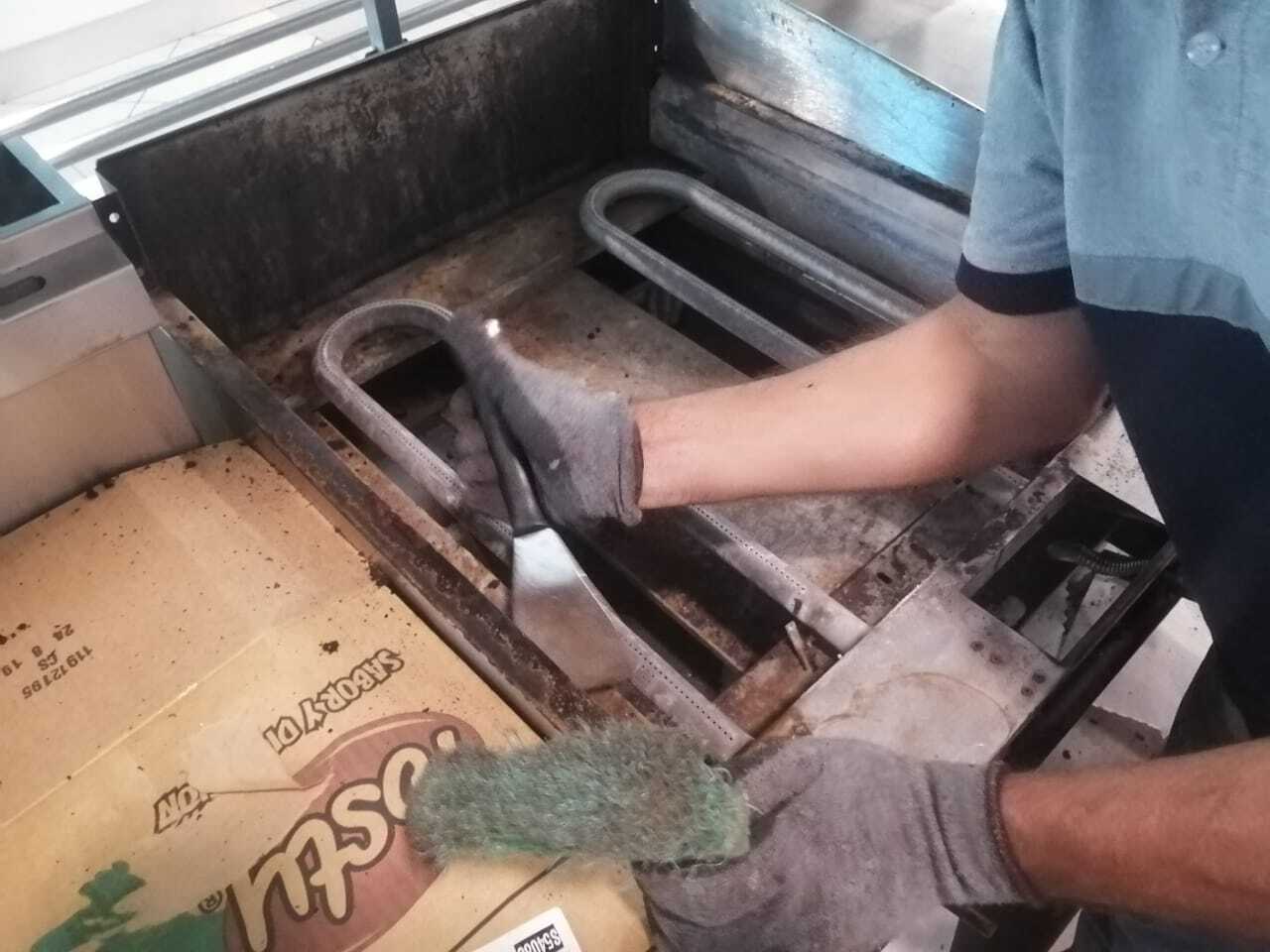 cleaning and maintenance of plates and grills.