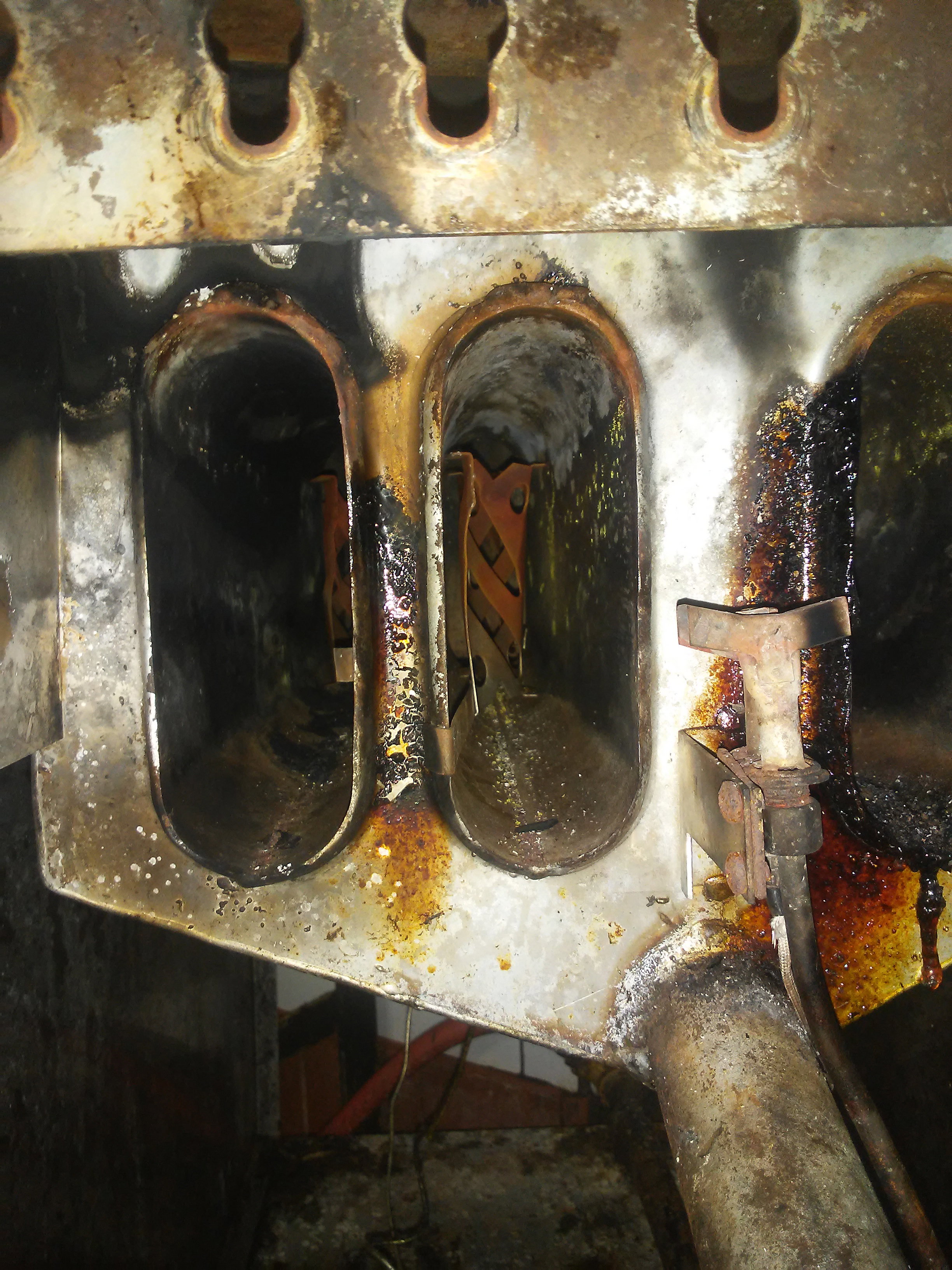 Cleaning and maintenance of fryers