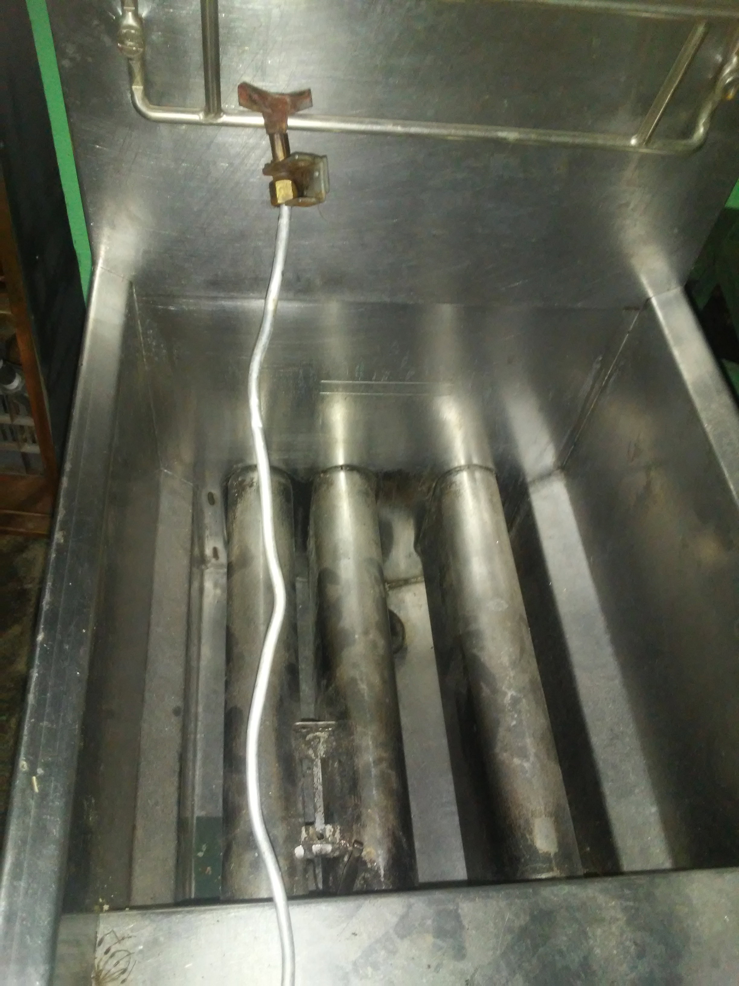 Cleaning and maintenance of fryers