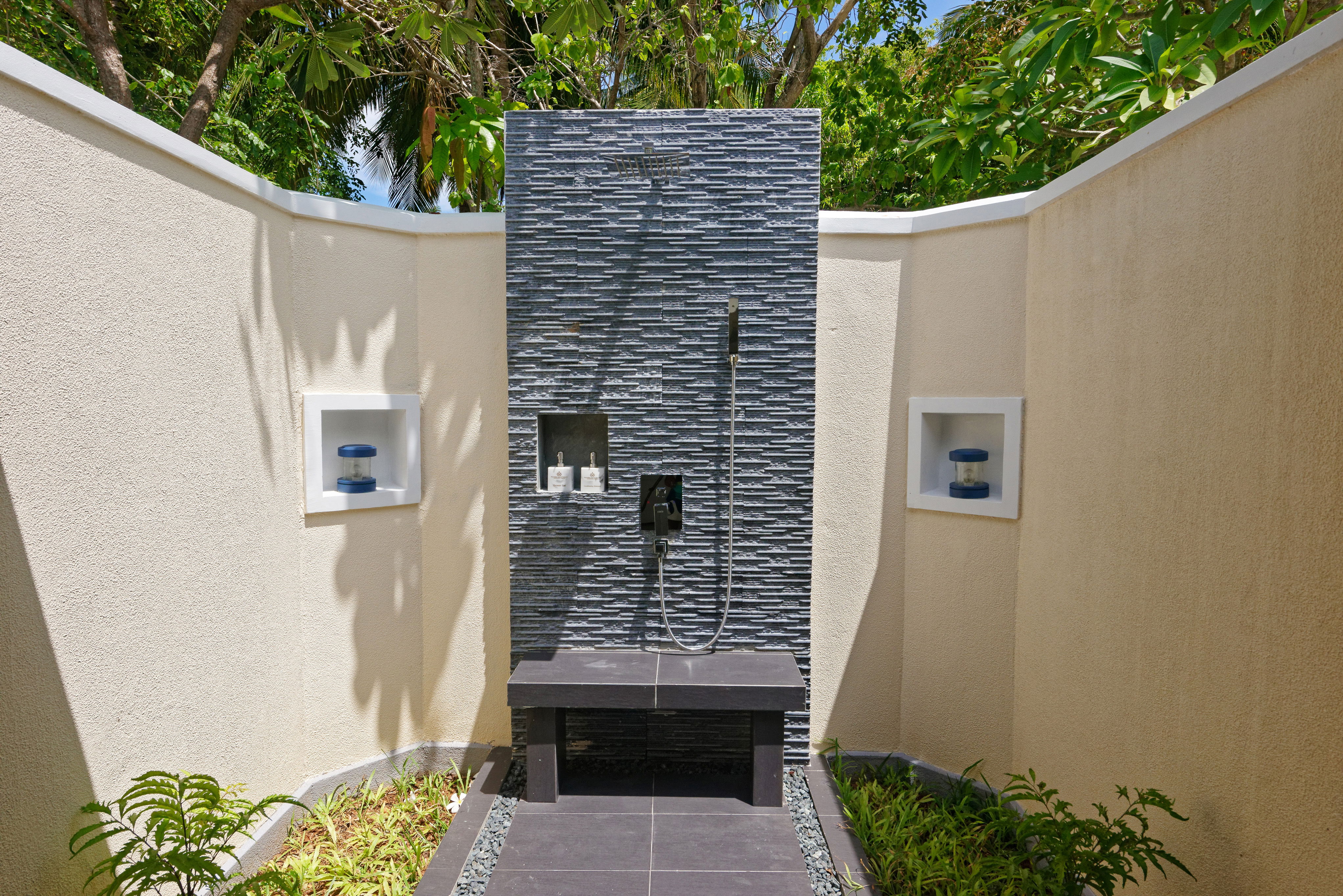 SUNSET BEACH VILLAS - 67 sqm