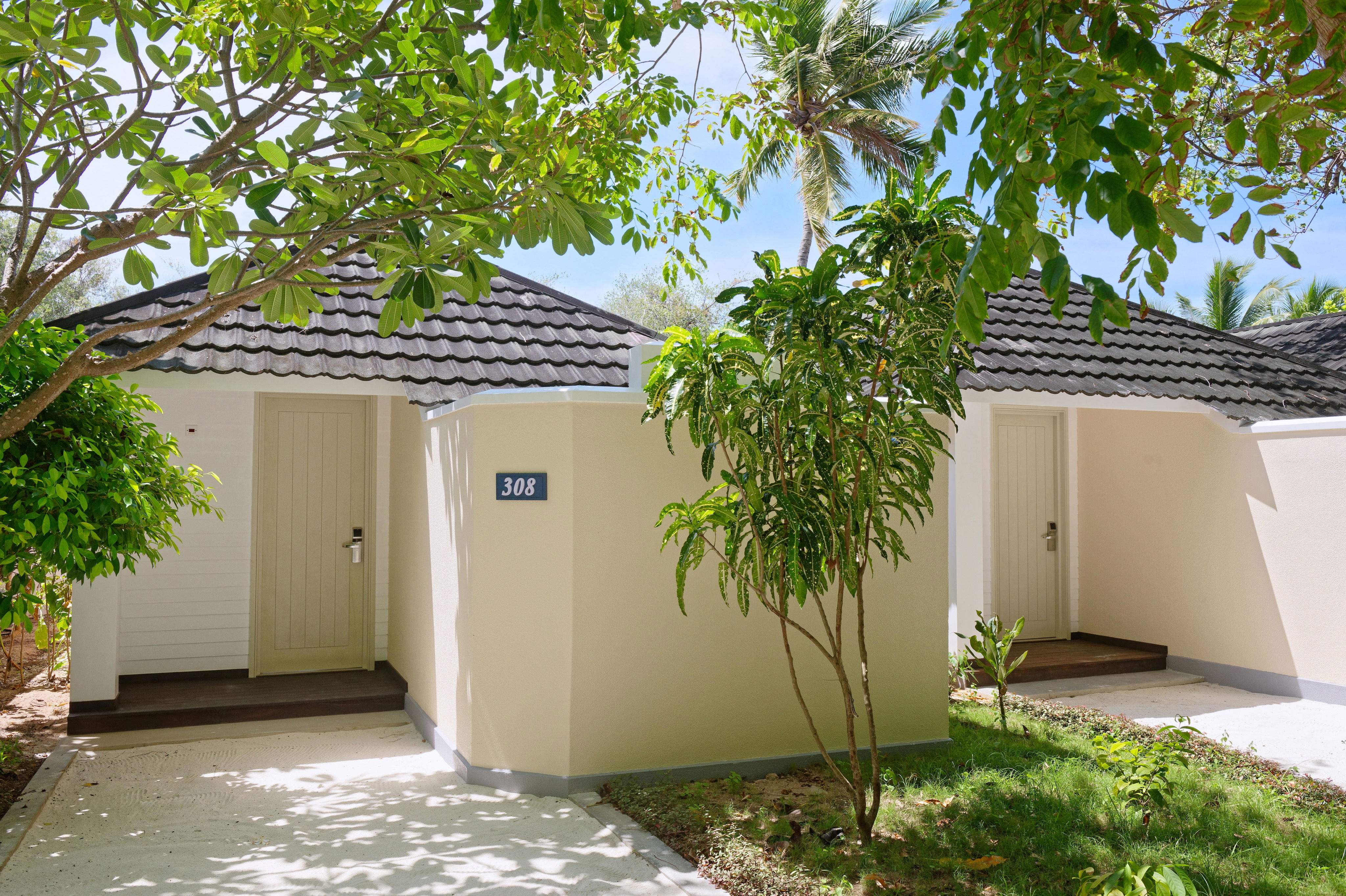 SUNSET BEACH VILLAS - 67 sqm