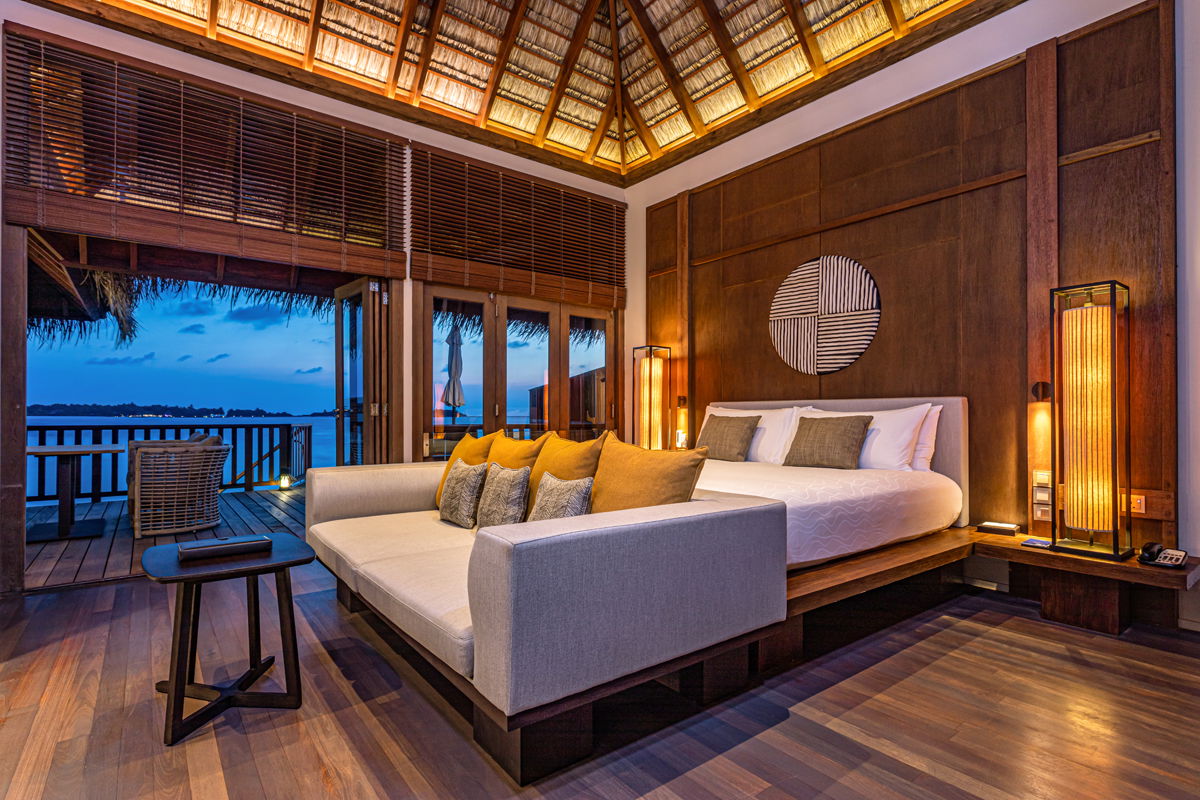 فيلا مياه كبيرة بحمام سباحة