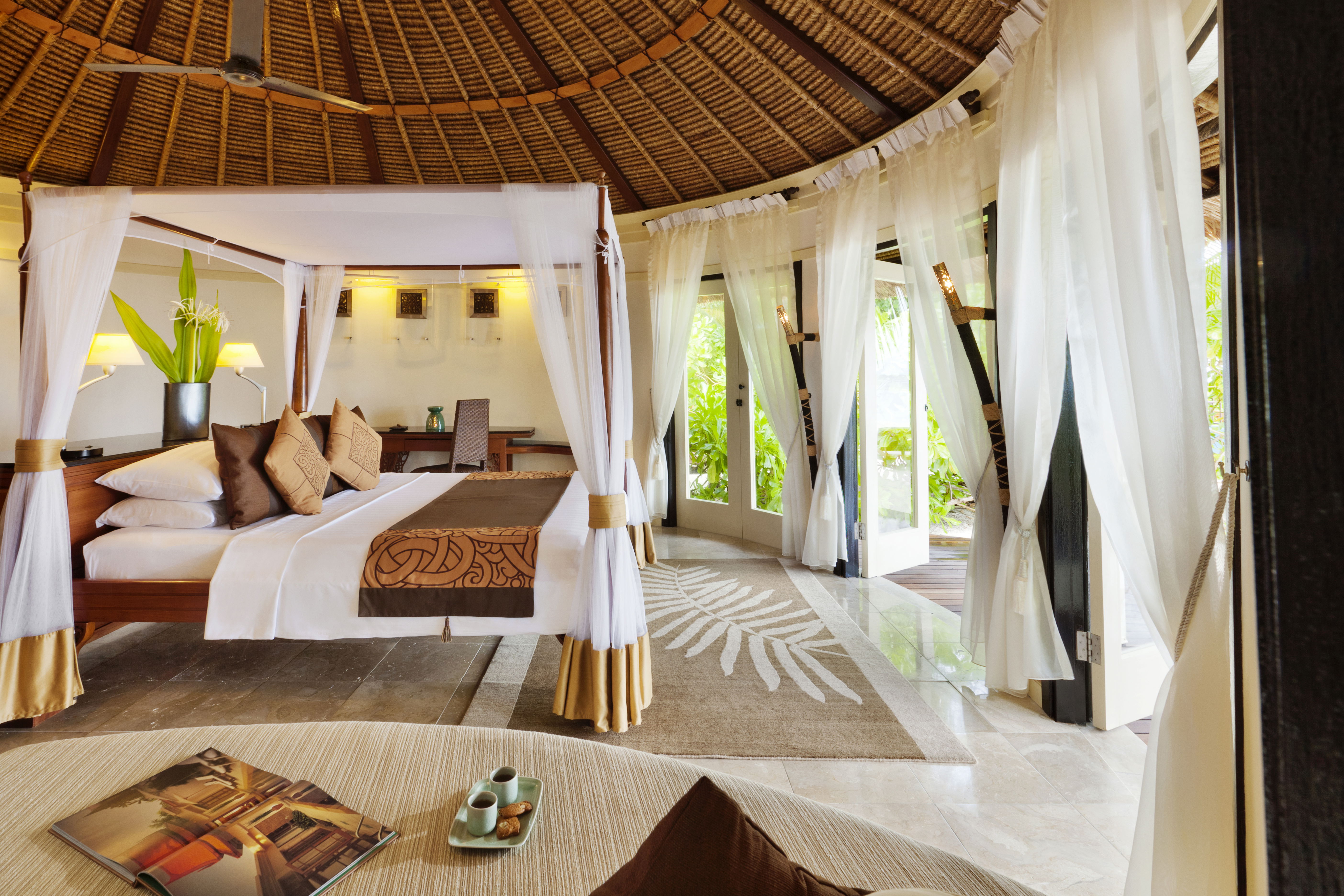 فيلا مسبح مطلة على المحيط