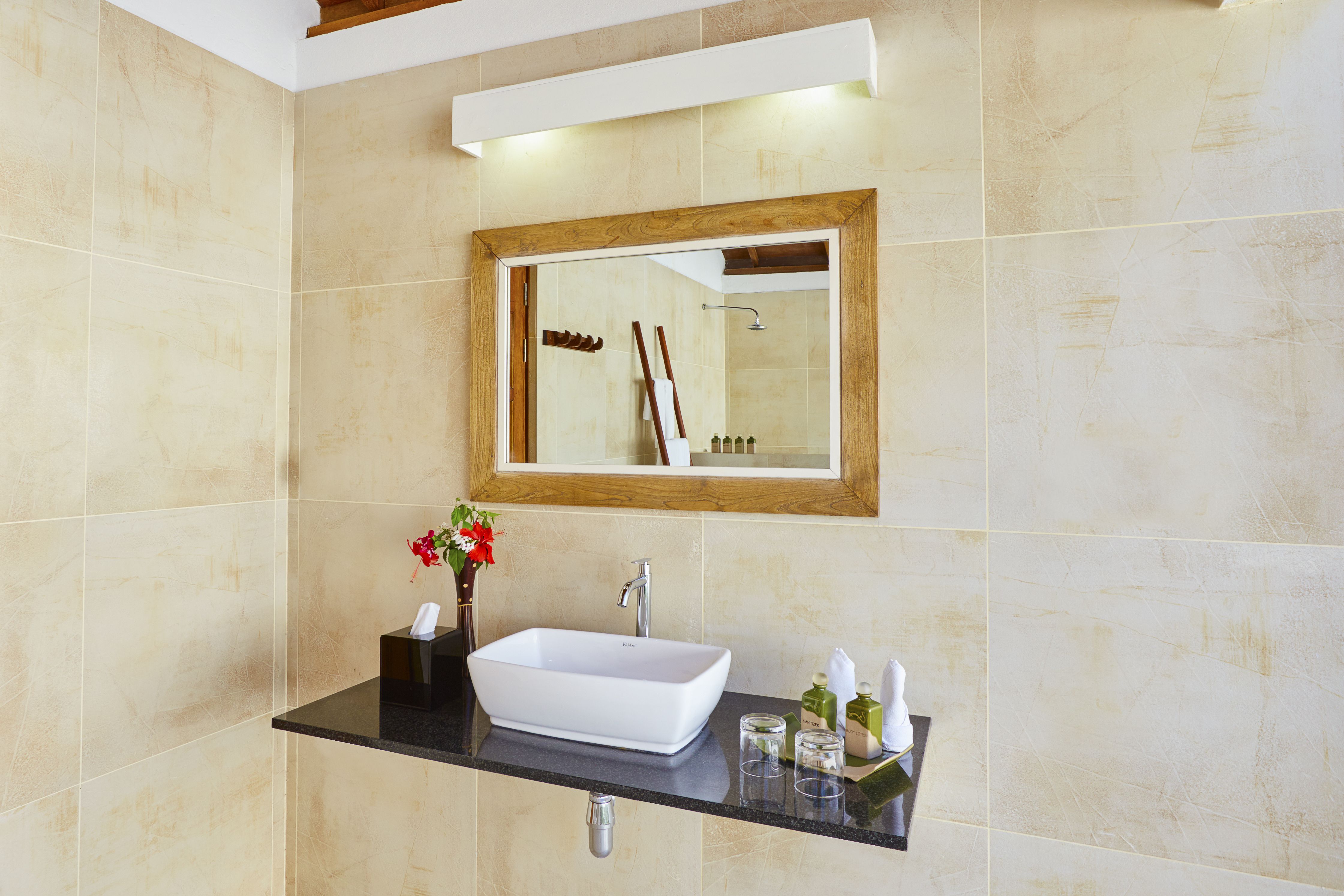 بنغلوز الشاطئ المتصل - 79 م 2