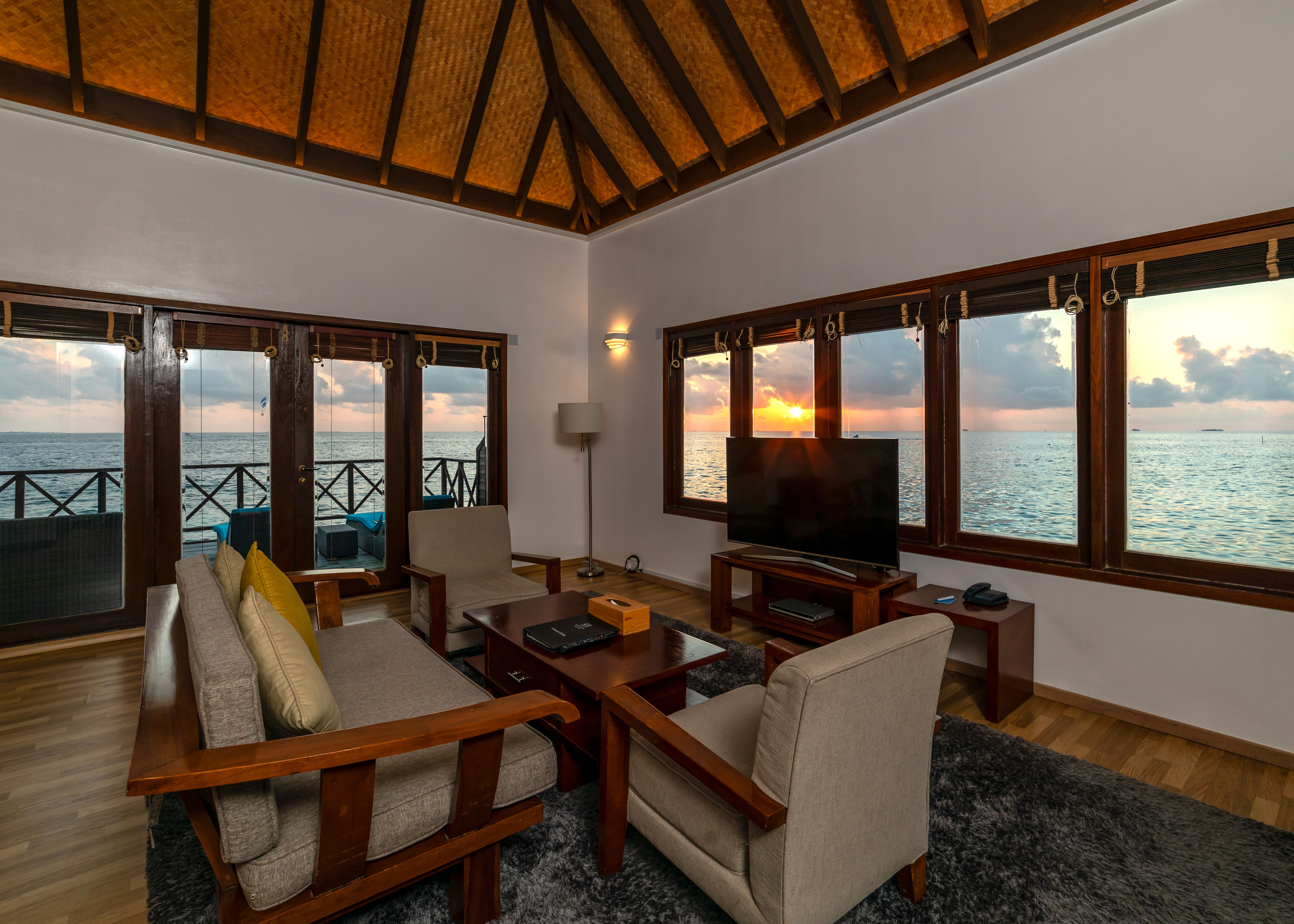 पानी का विला