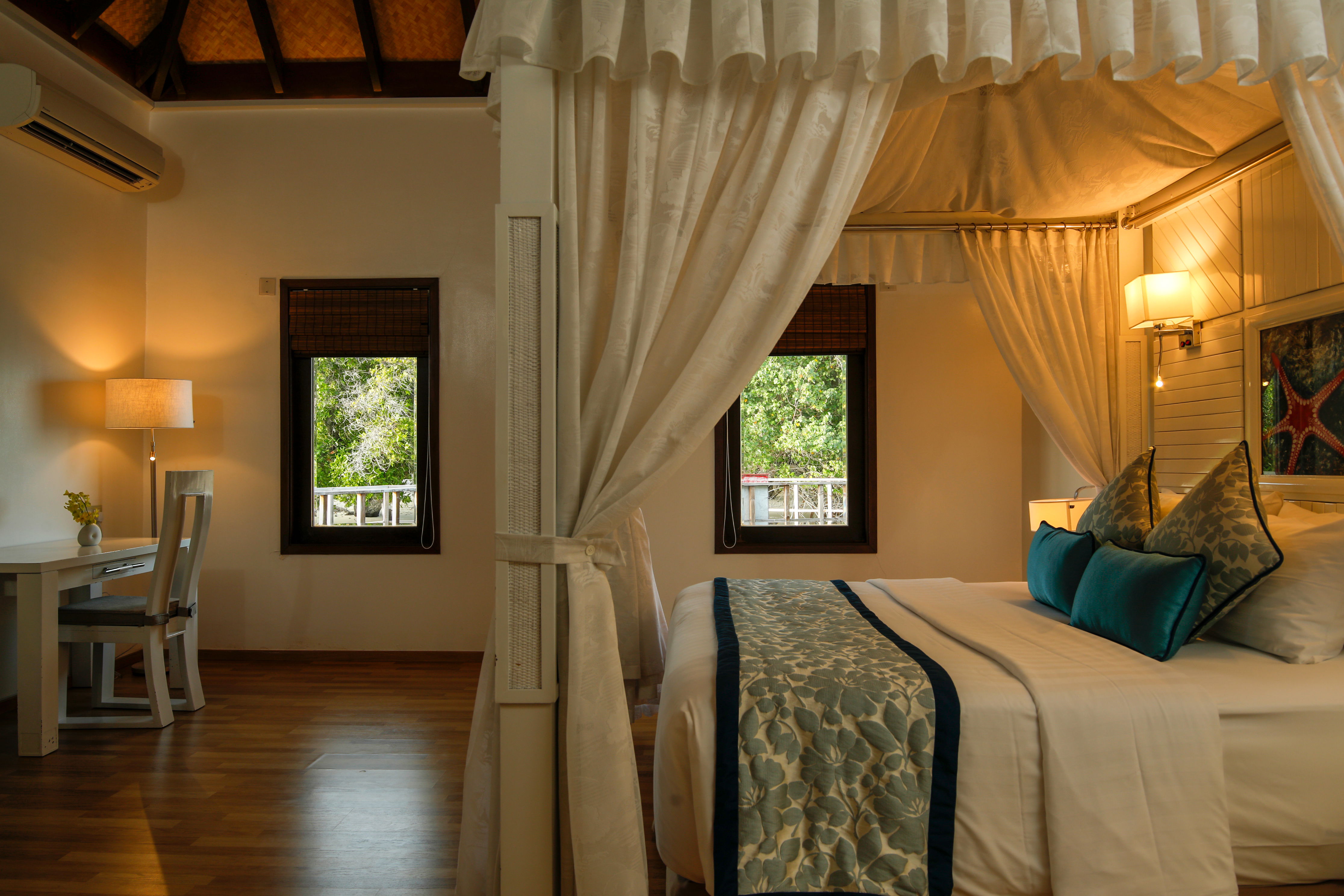 पानी का विला