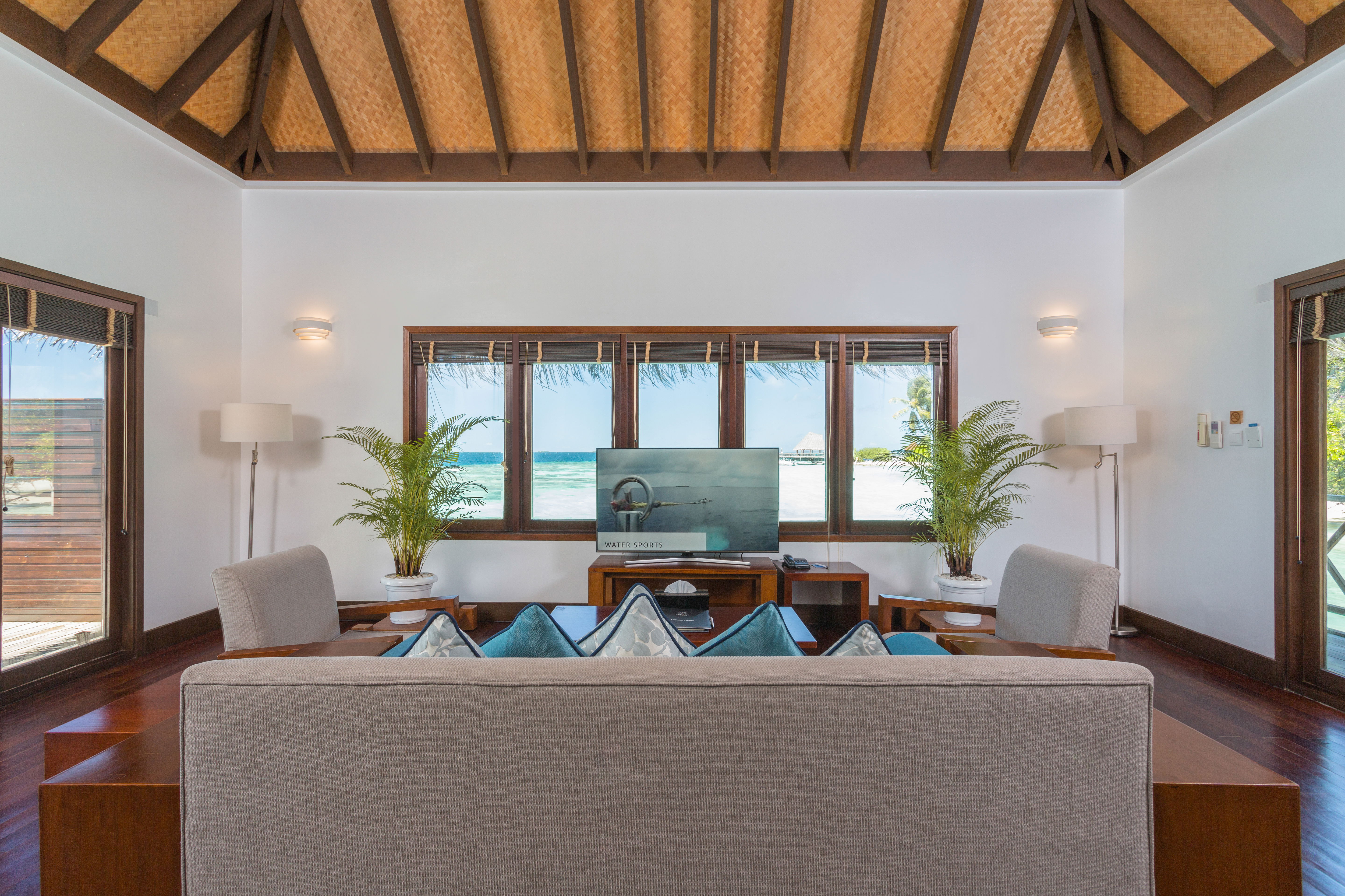 पानी का विला