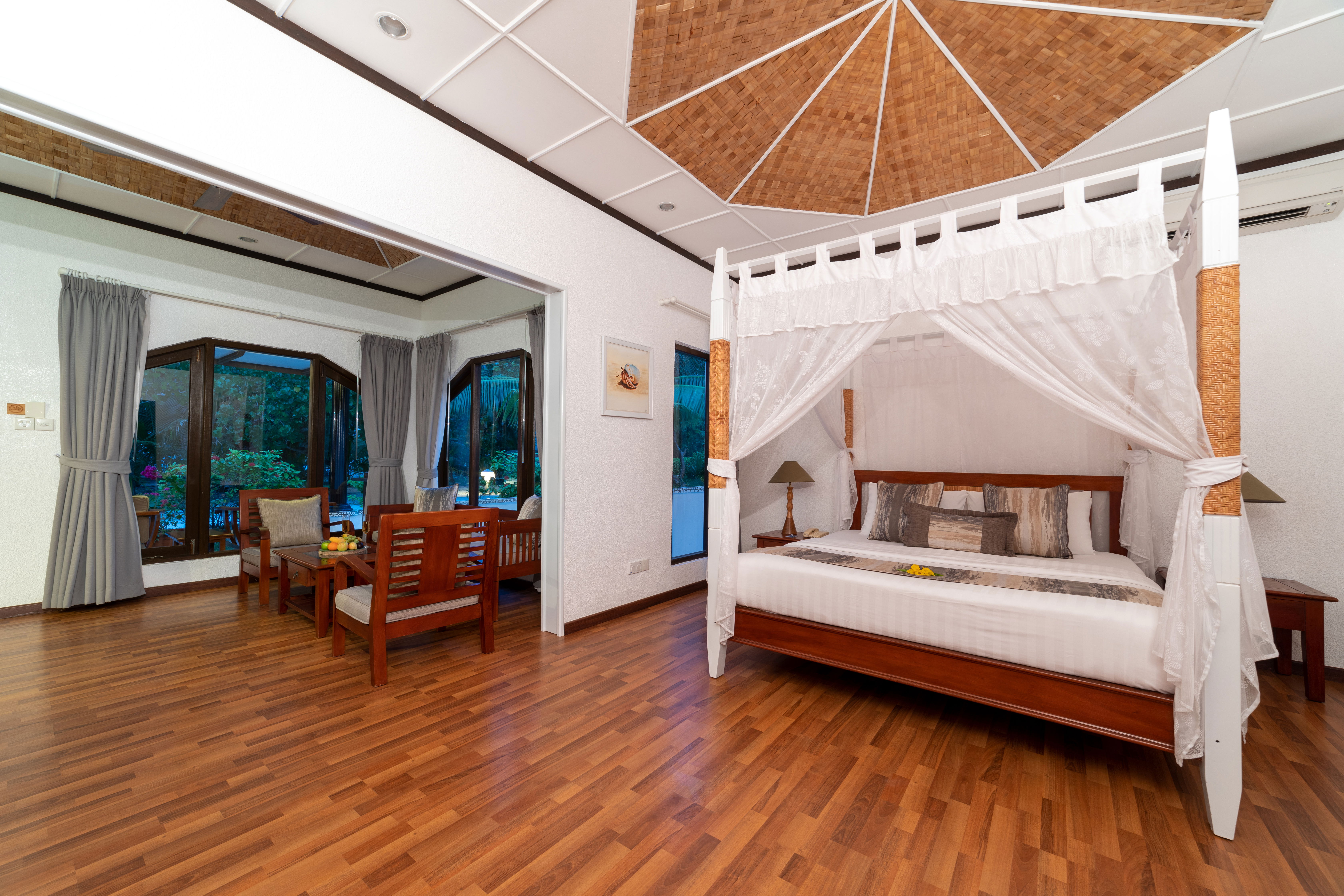 डीलक्स बीच का कमरा