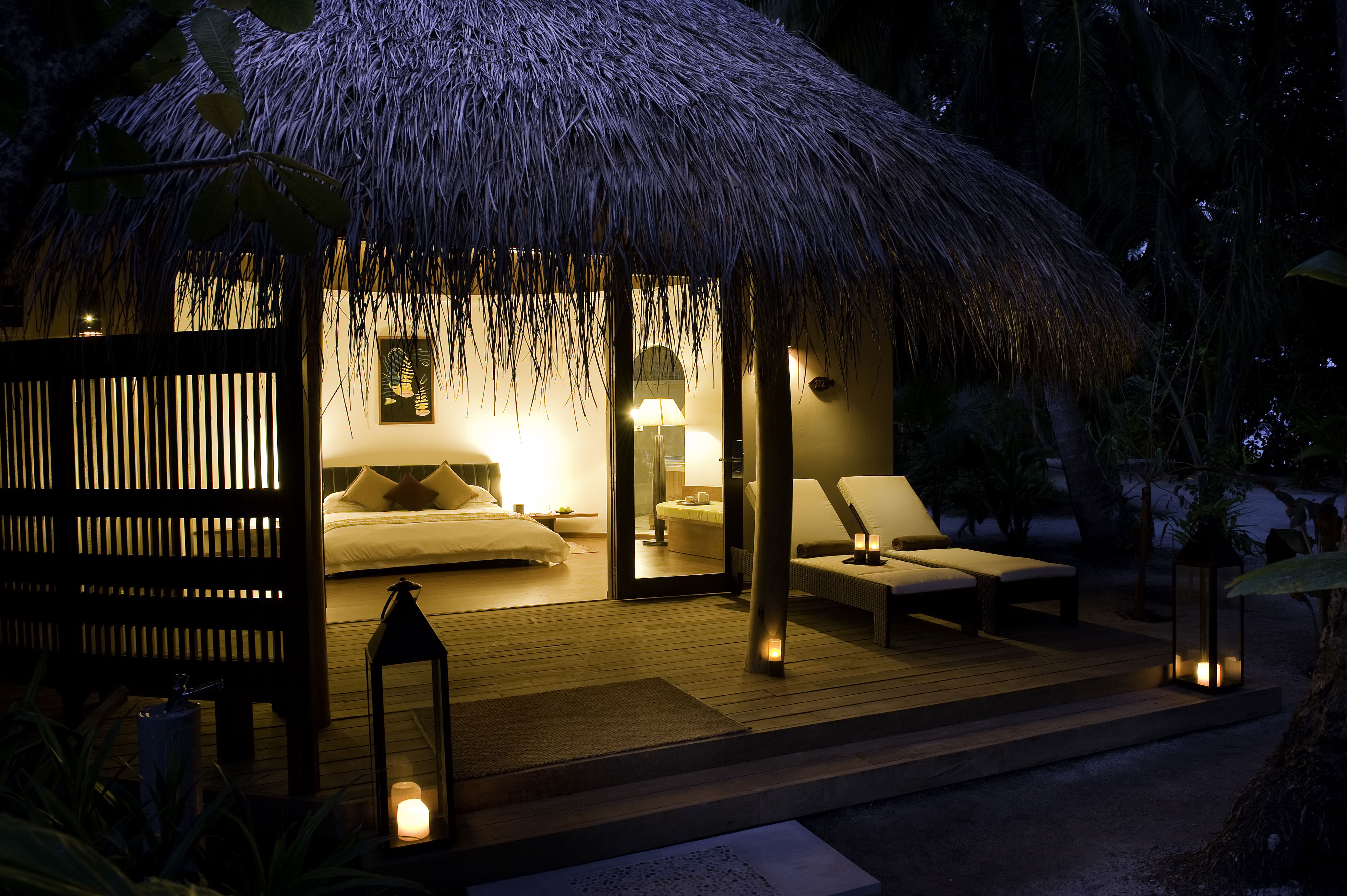 सुपीरियर बीच विला