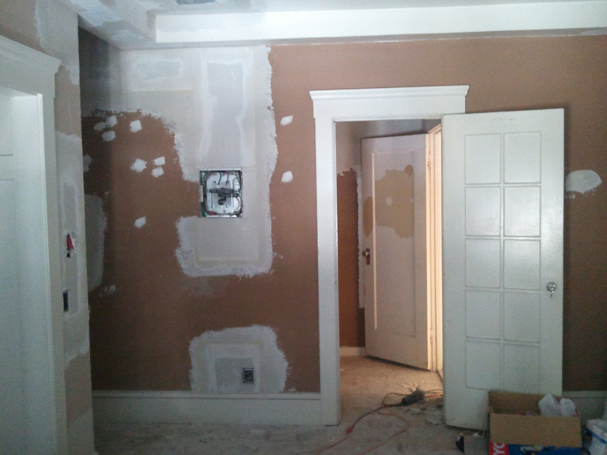 천장 및 벽 작업