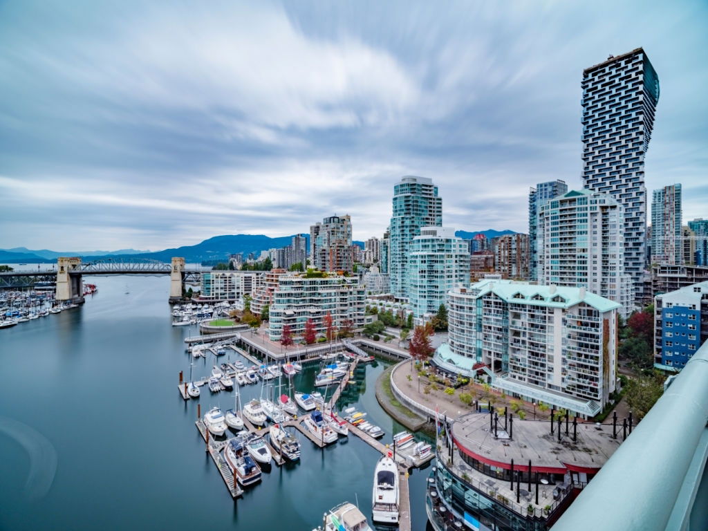 Ideal for Students to Stay in Vancouver Student